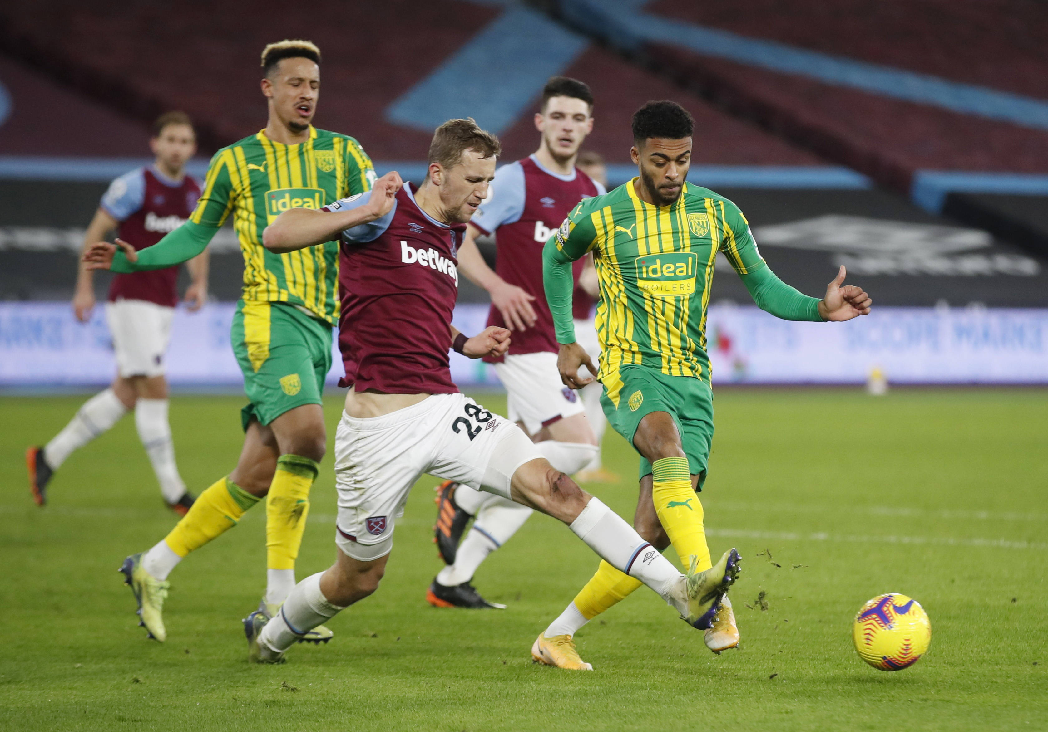 通过对赛场 通过对赛场